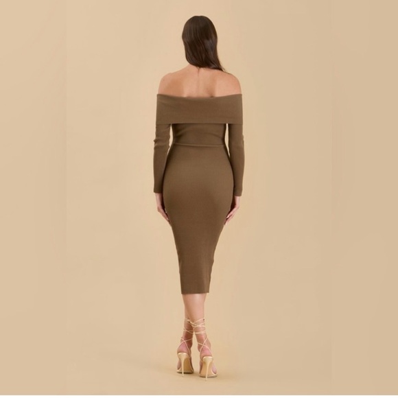 NWT Off the shoulder, fold over, knit dress - Picture 2 of 3